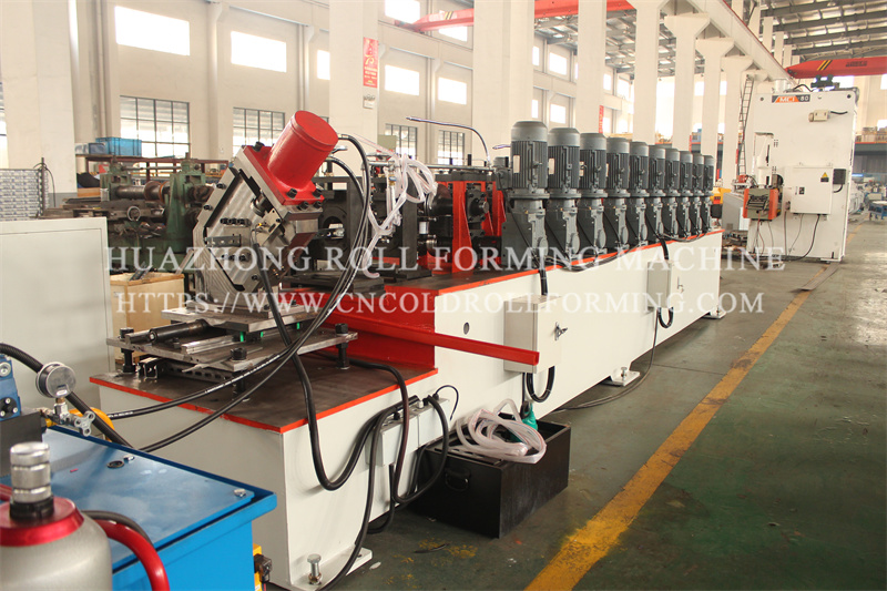 U PROFILE ROLL FORMING MACHINE WITH PUNCHING (4)