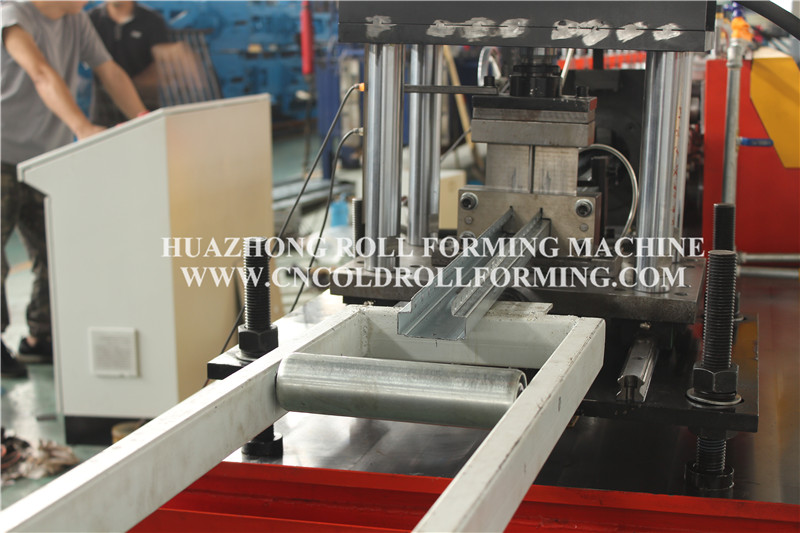 Customized steel frame roll forming machine (3)