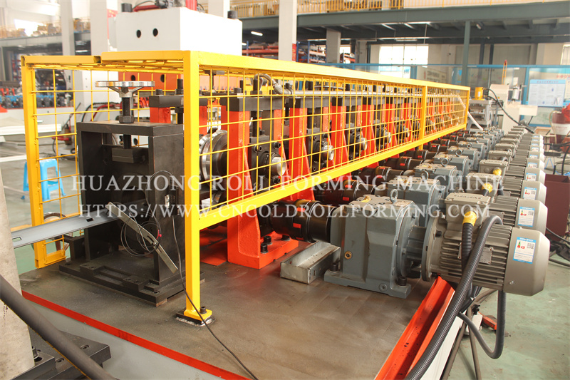 Angle roll forming machine (6)