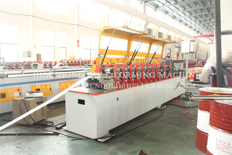 2 inch track roll forming machine (2)