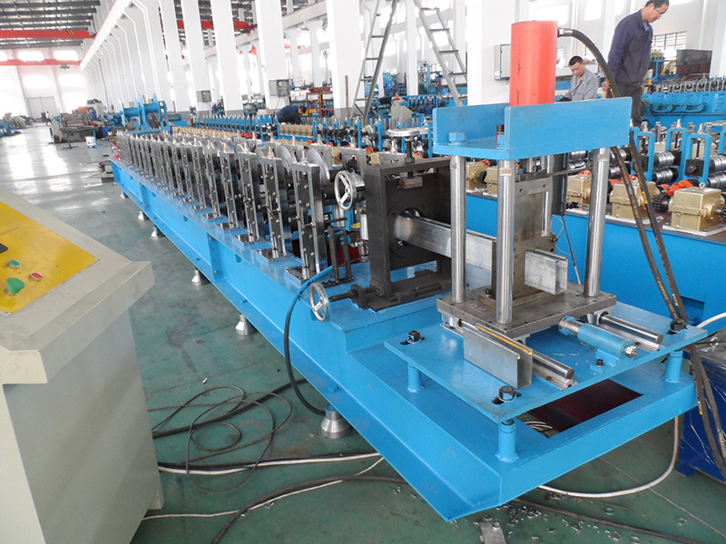 mute track roll forming machine-5