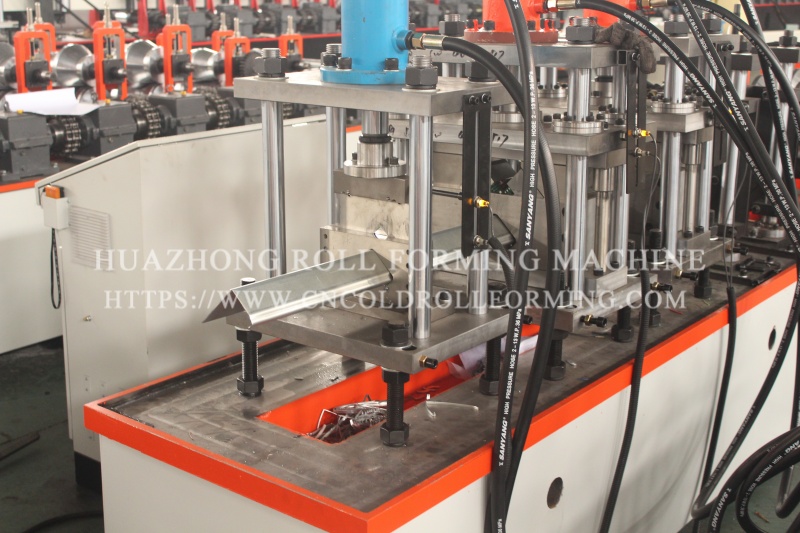 L profile roll forming machine (5)