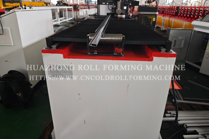 Steel frame roll forming machine (4)