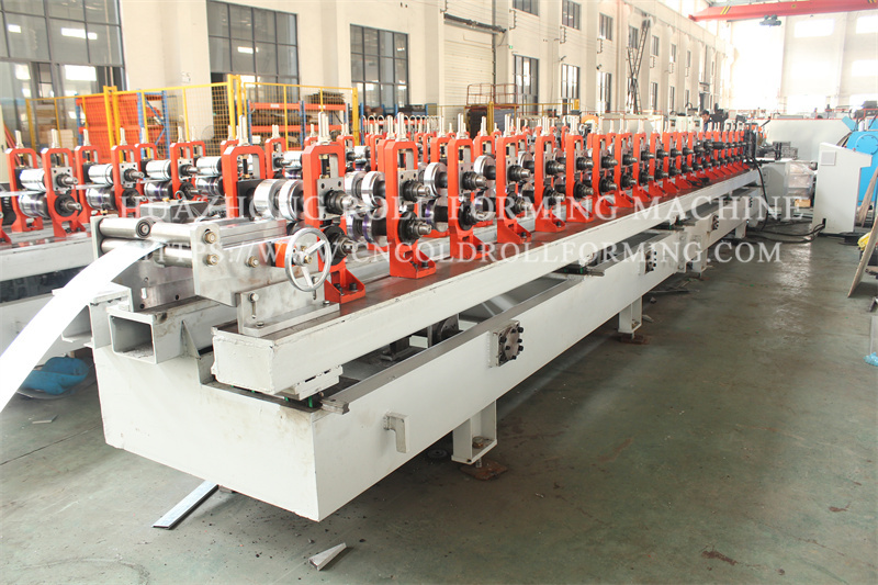 CUSTOMIZED TRACK ROLL FORMING MACHINE