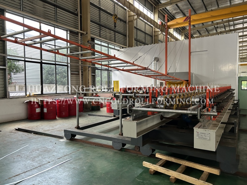 Sectional Door Line