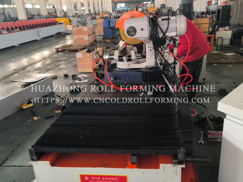 70 ROUND TUBE ROLL FORMING MACHINE(CHAIN TRANSMISSION)