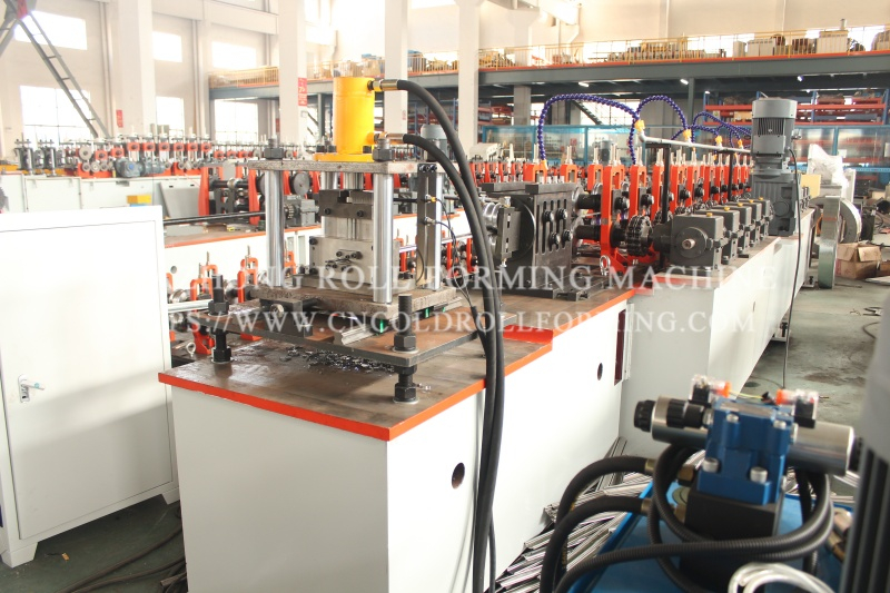 36 ROLLER SHUTTER DOOR FORMING MACHINE