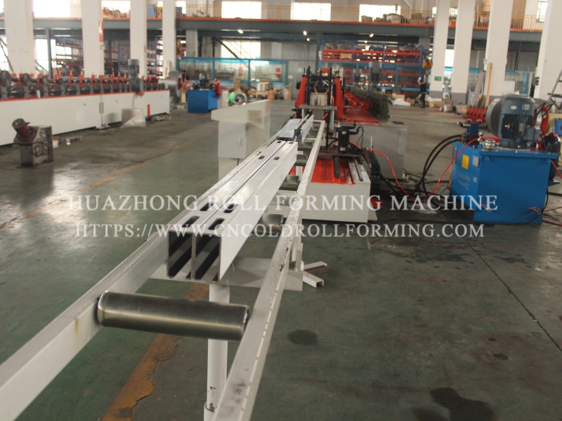Stainless C profile roll forming machine (5)