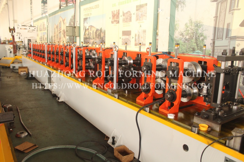 40 60 70 OCTAGONAL TUBE ROLL FORMING MACHINE WITH 25 TONS PUNCHING MACHINE