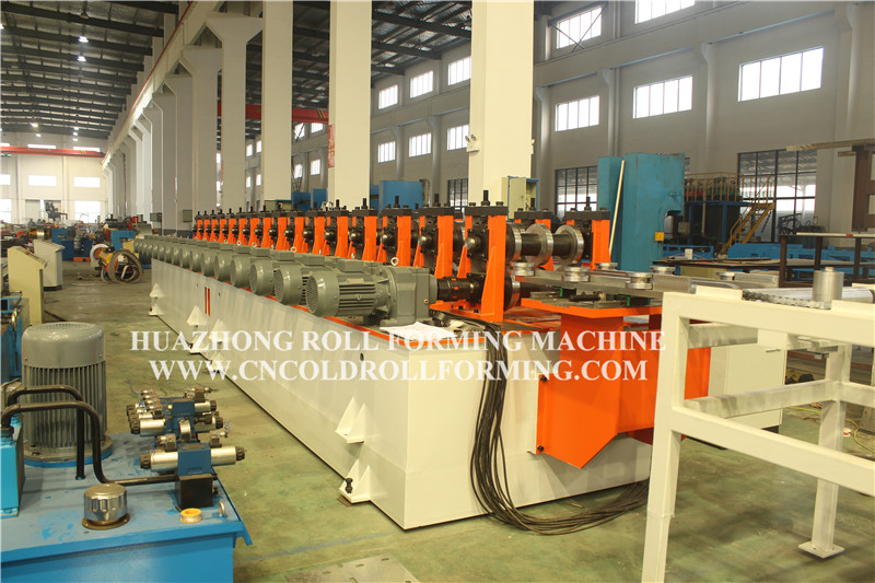 two wave guard rails roll forming machine (5)