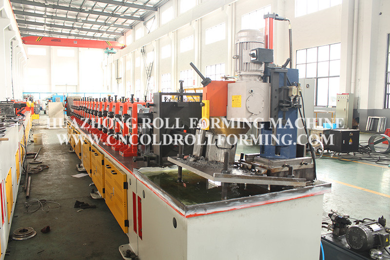 Angle plate roll forming machine (6)