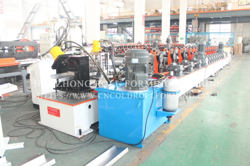 Z type roll forming machine (5)