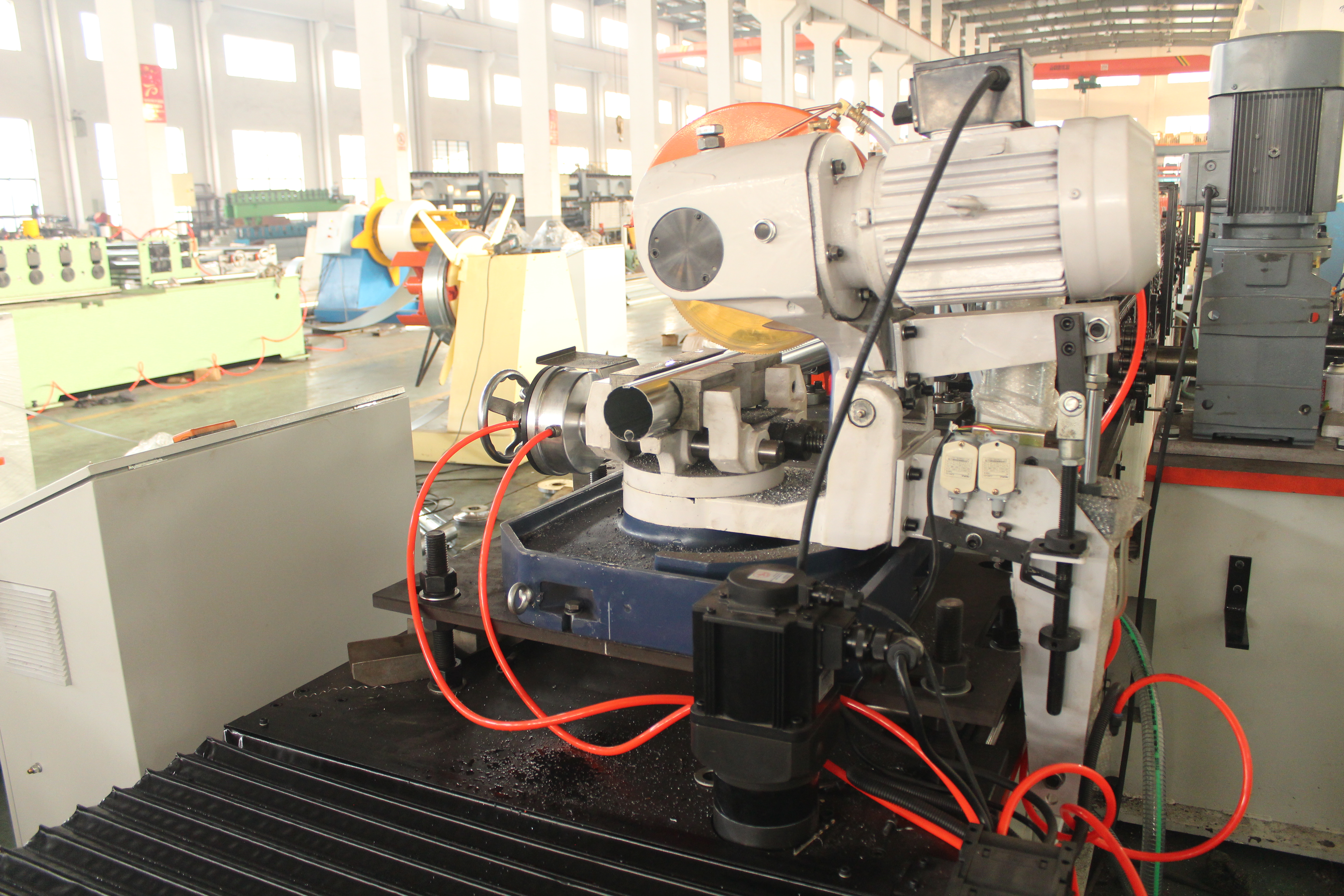 Round tube roll forming machine (4)