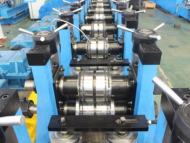8mm C channel roll forming machine-6
