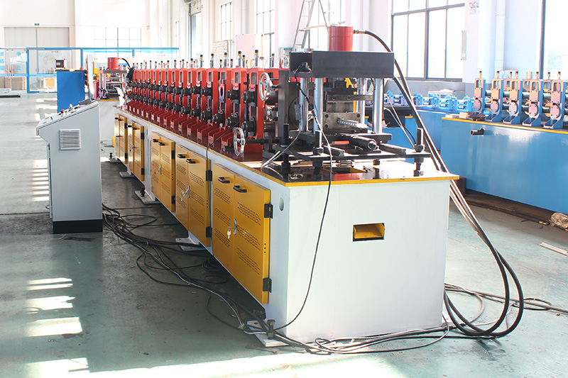 G guide roll forming machine (7)