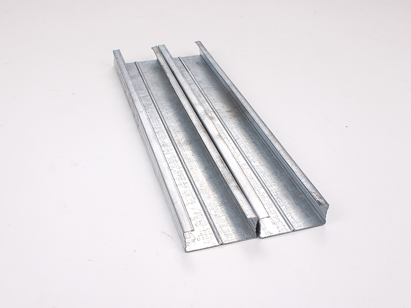 C/U ROLL FORMING MACHINE