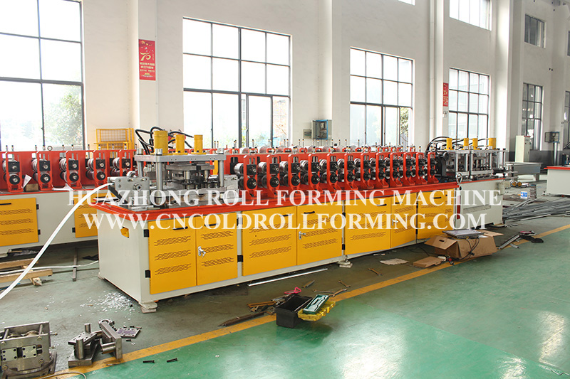 Horizontal connector roll forming machine (6)