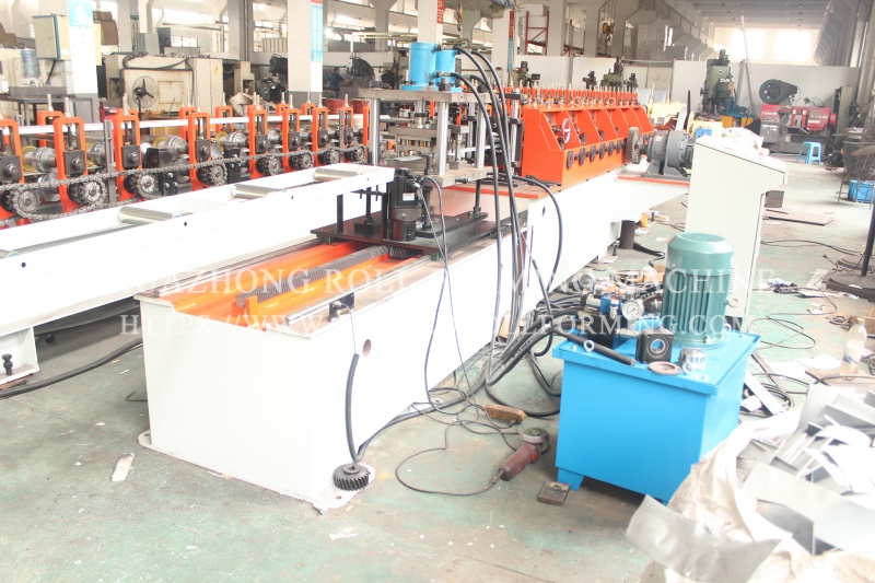 C TYPE SHUTTER SLAT ROLL FORMING MACHINE