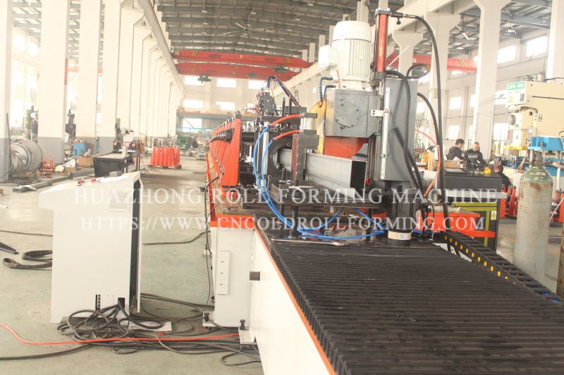 P PROFILE TUBE ROLL FORMING MACHINE WITH LASER WELDING