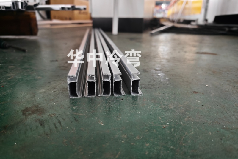 CUSTOMIZED FRAME ROLL FORMING MACHINERY