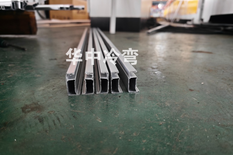 CUSTOMIZED FRAME ROLL FORMING MACHINERY